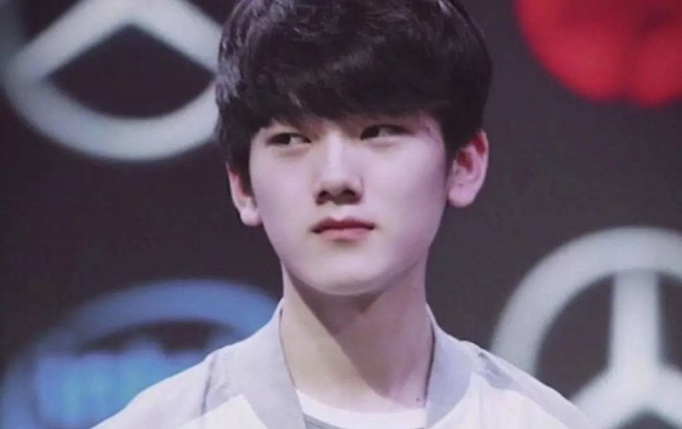 17岁的AD也在炫耀！Diable Zeli 收获了 BNK FEARX 在团战中，Ertahan 击败敌人扳平了比分